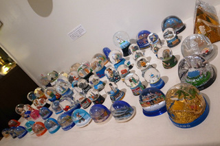 snowdome156.jpg